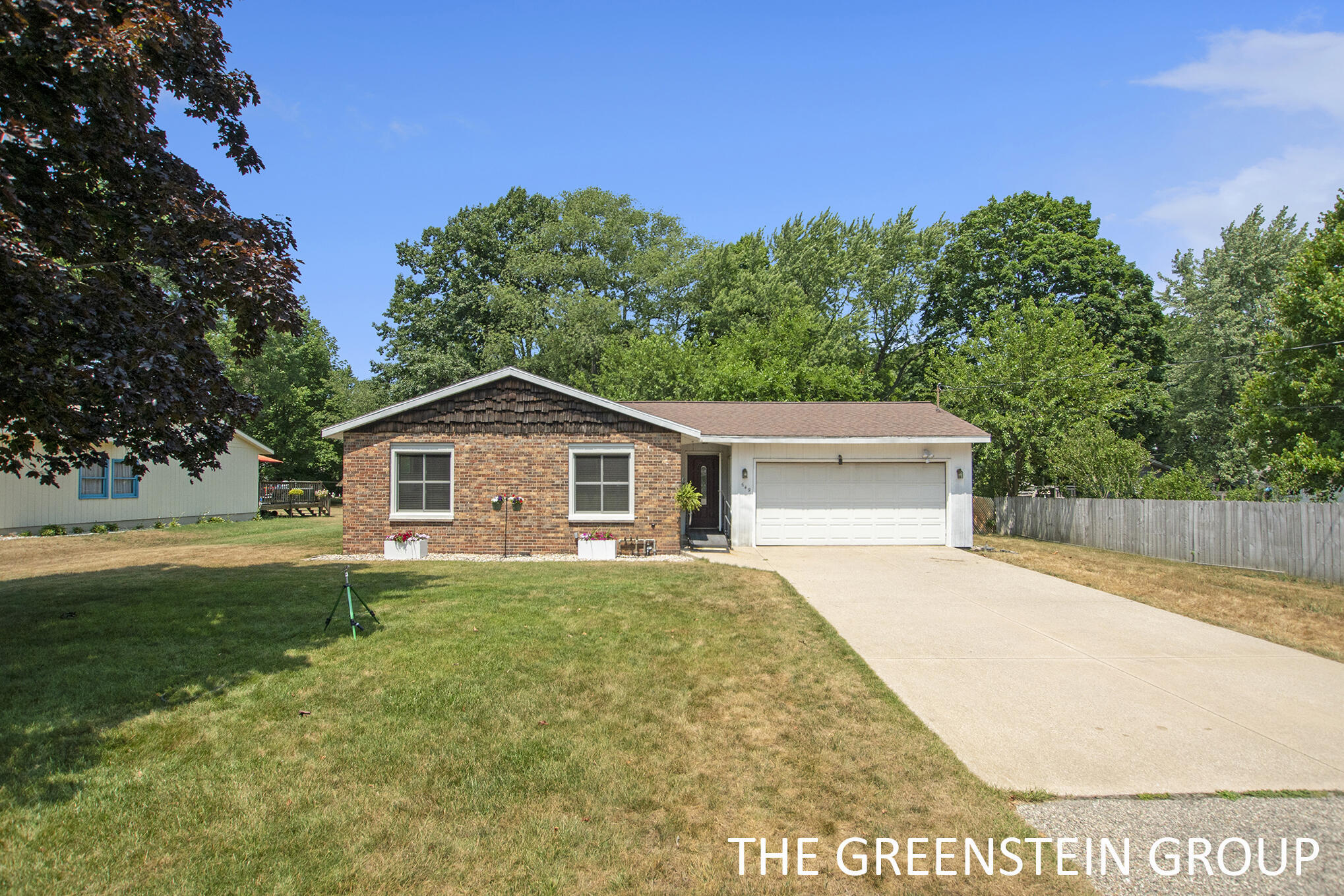 Property Photo: 649 Sherwood Street MI 49424
