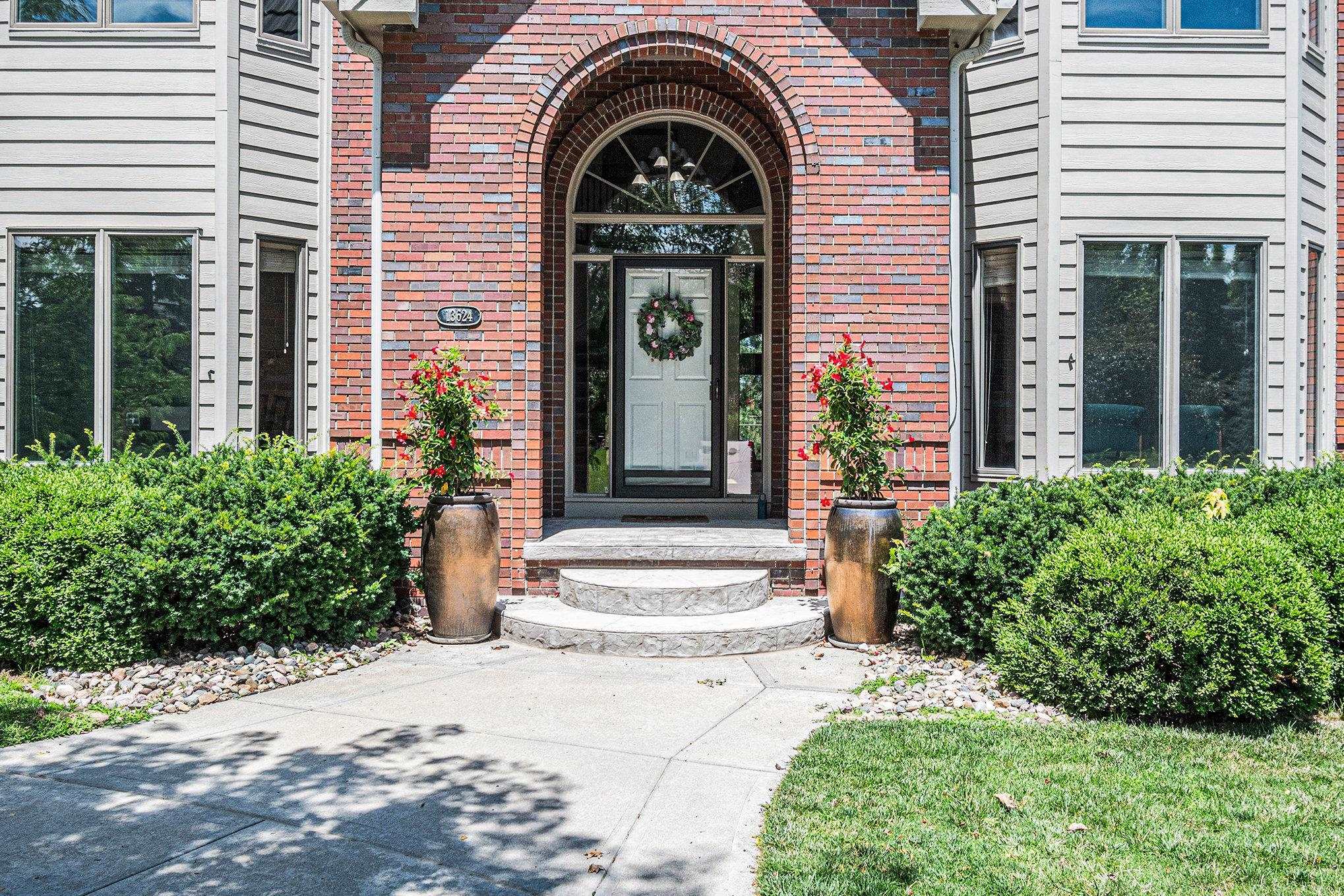 Property Photo: 13624 Parker Circle NE 68154