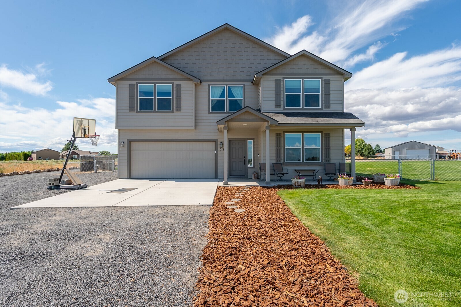 Property Photo: 5140 Road 6.9 NE WA 98837