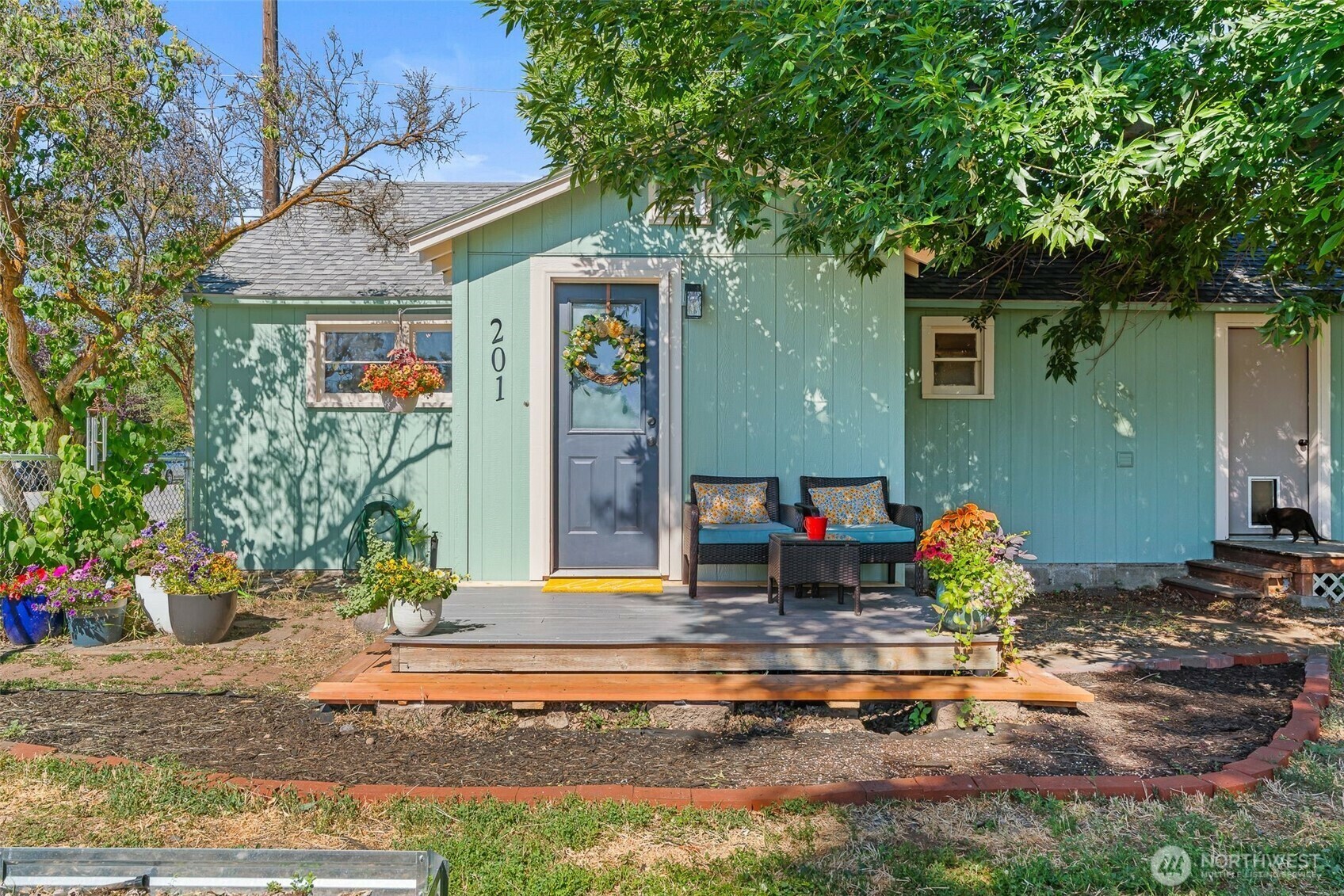 201 N Dennis Street  Ellensburg WA 98926 photo