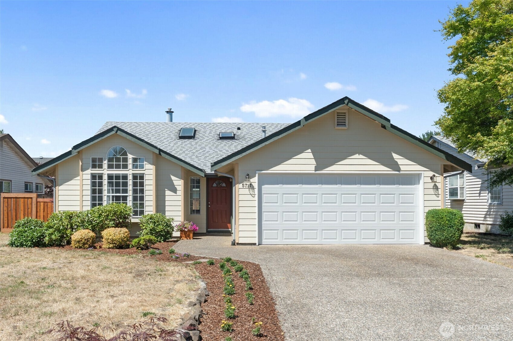 5717  Crystal Court  SE  Lacey WA 98513 photo