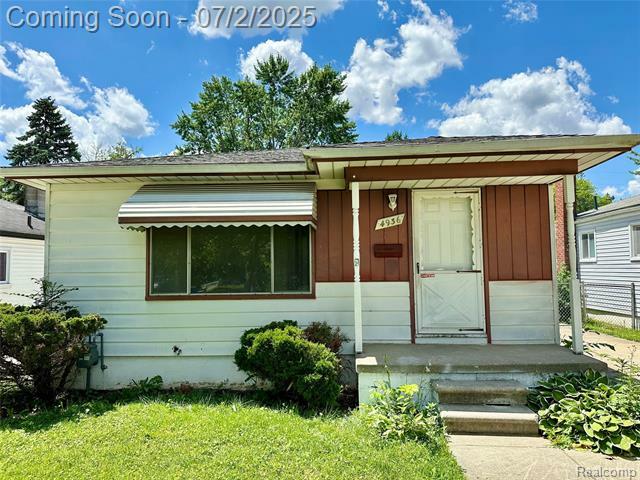 Property Photo: 4936 Dudley Street MI 48125