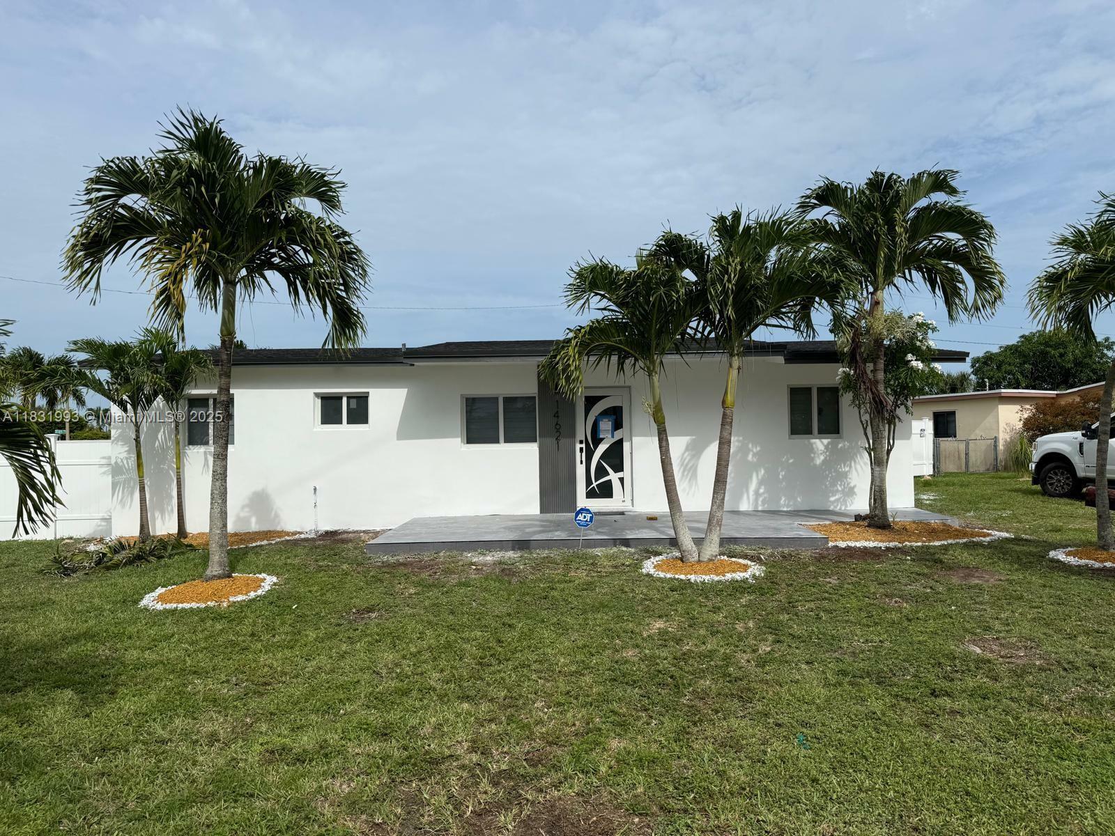 14621 SW 106th Ave  Miami FL 33176 photo