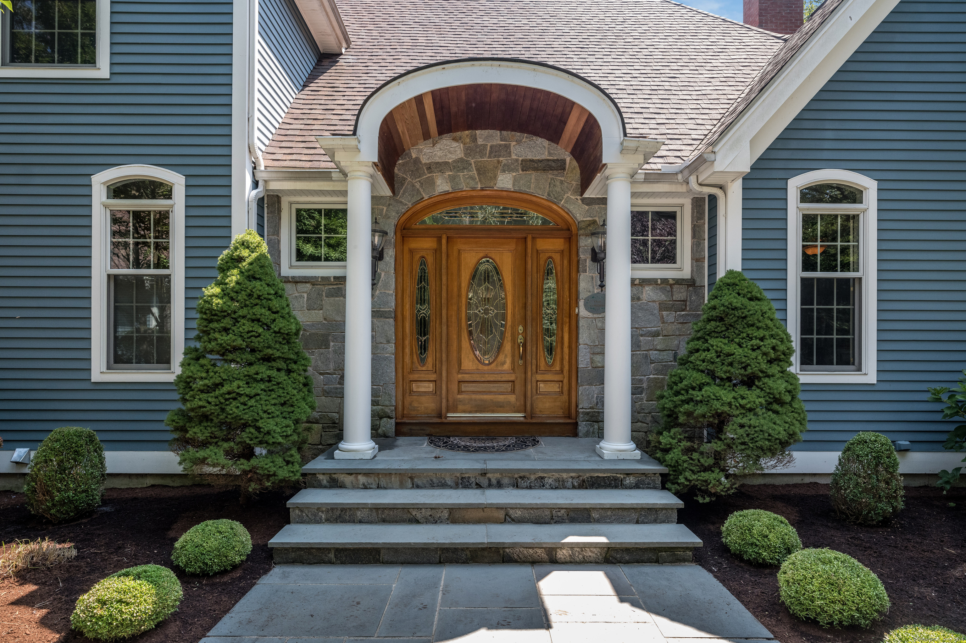 Property Photo:  30 Watrous Point Road  CT 06475 