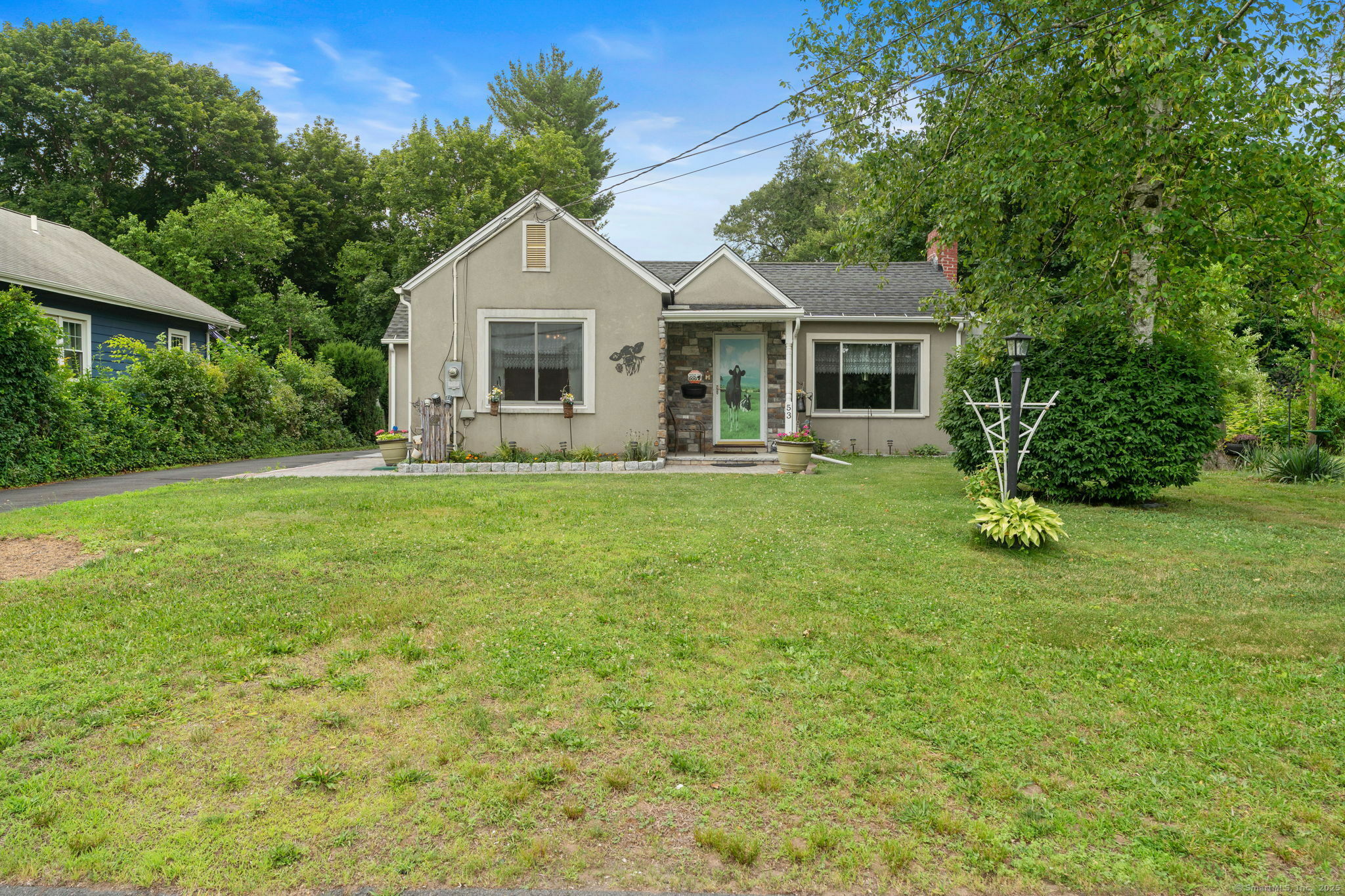 53 Columbus Avenue  Bristol CT 06010 photo