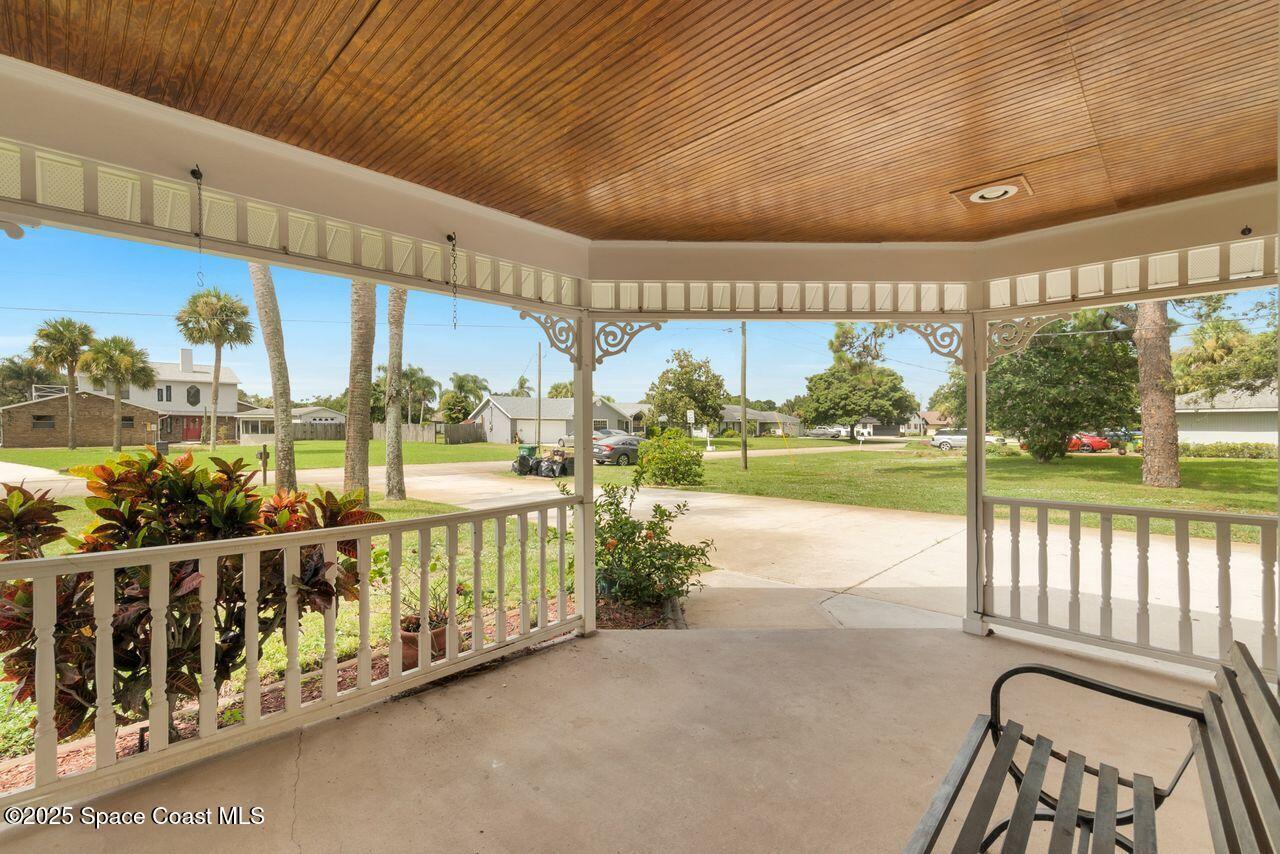 Property Photo: 4200 Lee Hall Place FL 32927