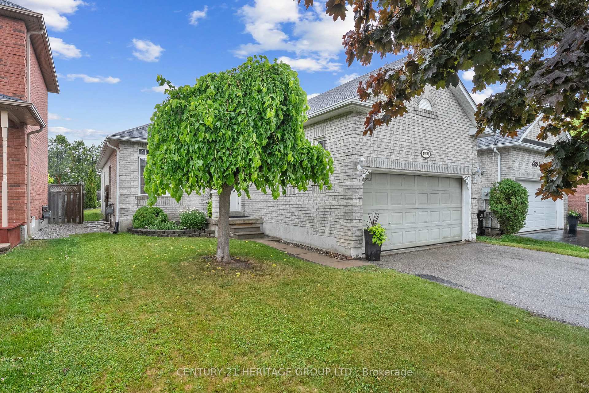 Photo de la propriété: 1901 Emerald Court ON L9S 2A4