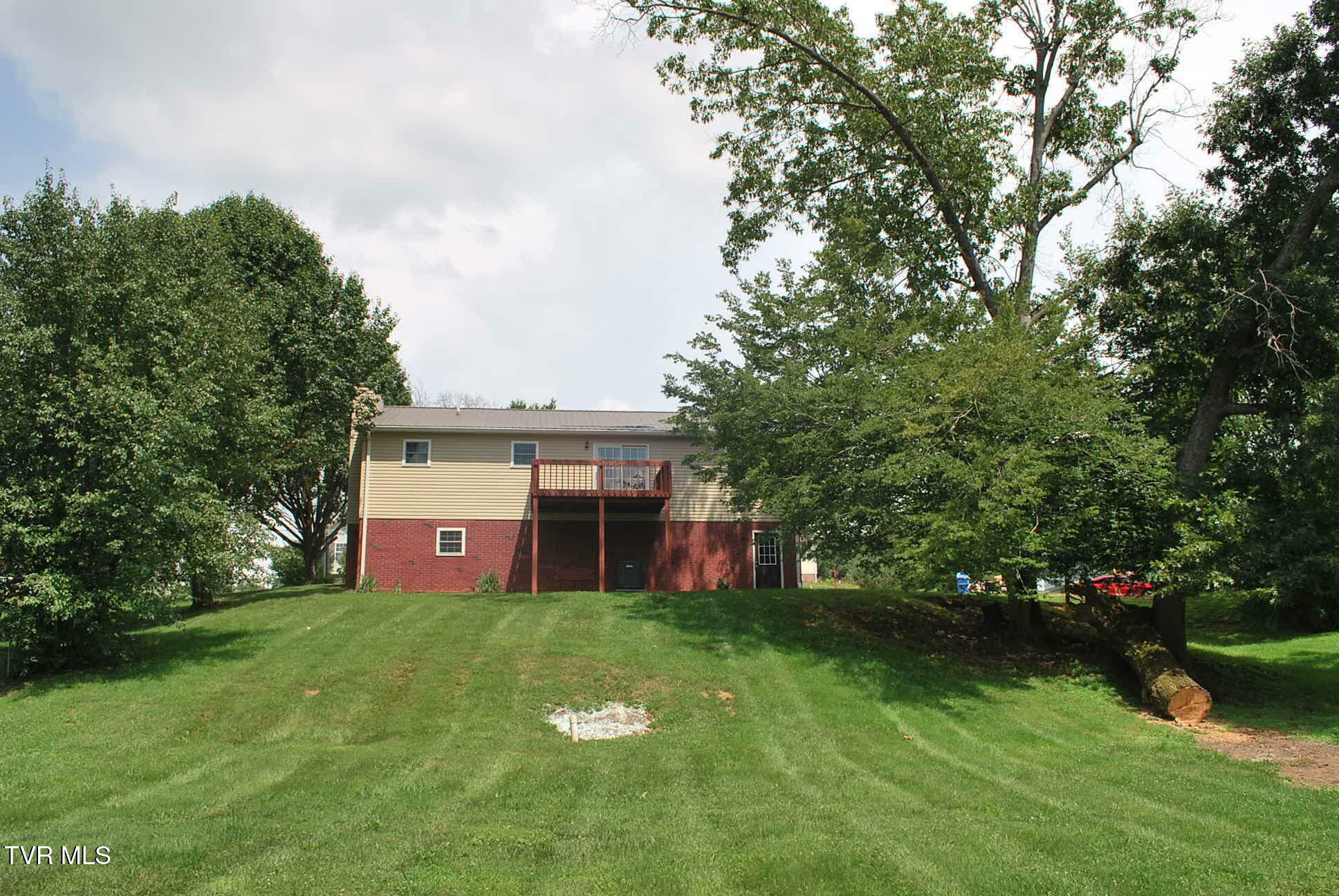 Property Photo: 115 Chimney Top Lane TN 37659
