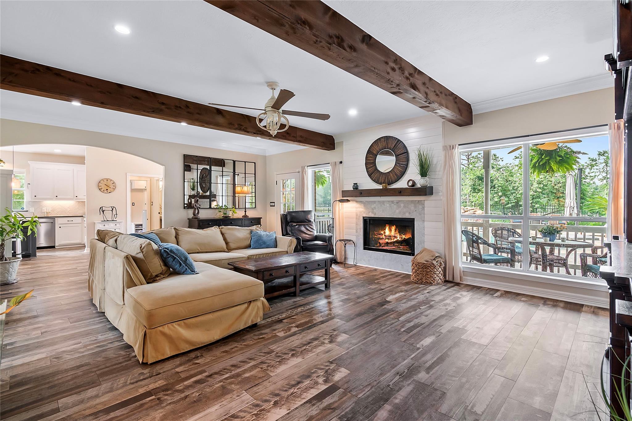 Property Photo: 114 Leah Drive TX 77316