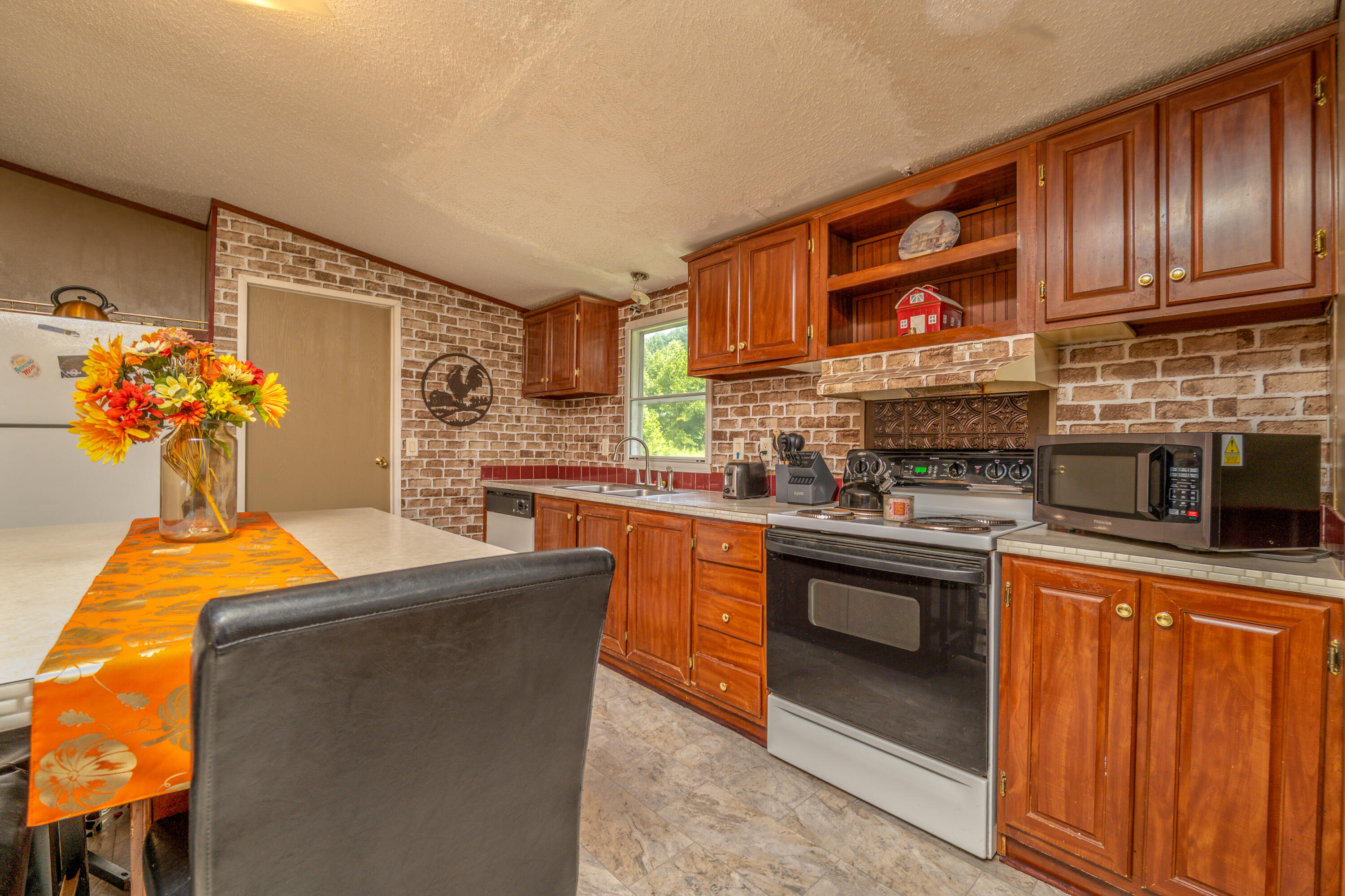 Property Photo: 4840 Kentucky 1812 KY 41301