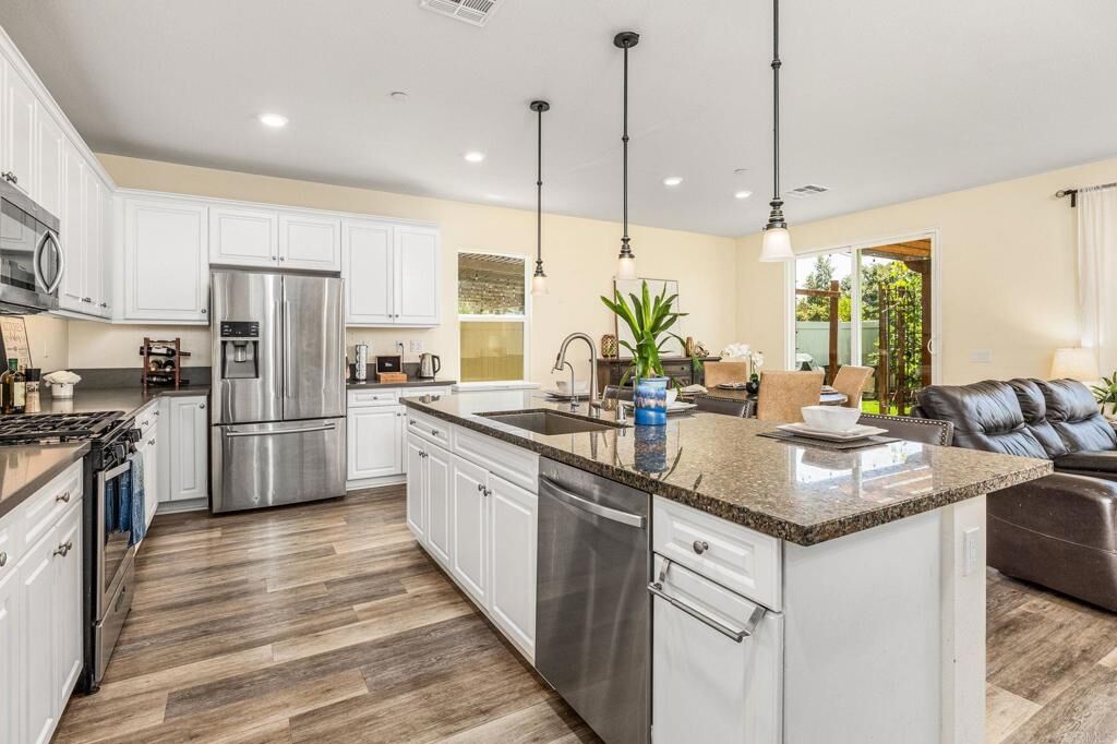 Property Photo: 2910 Lucia Jade Loop CA 92139