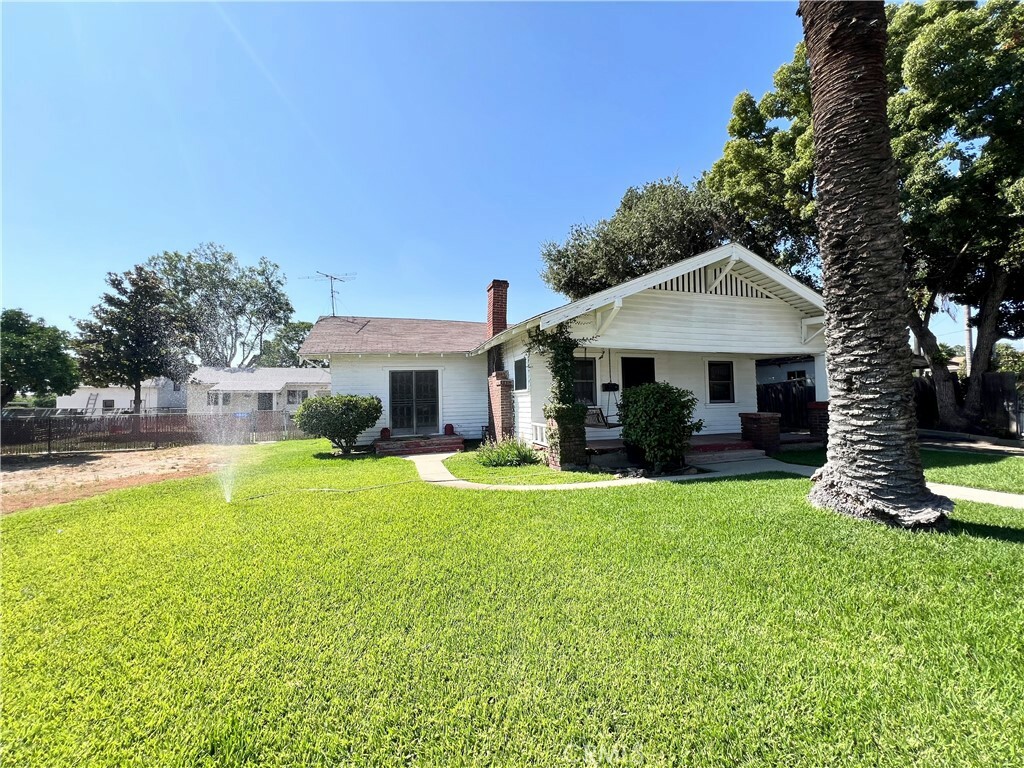 Property Photo: 3855 Maine Avenue CA 91706