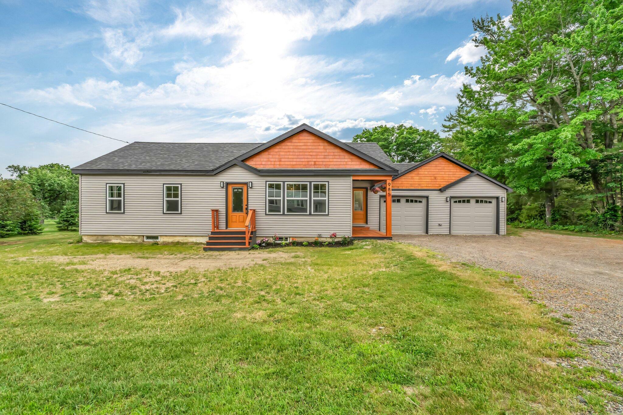 Property Photo: 985 Main Road ME 04428
