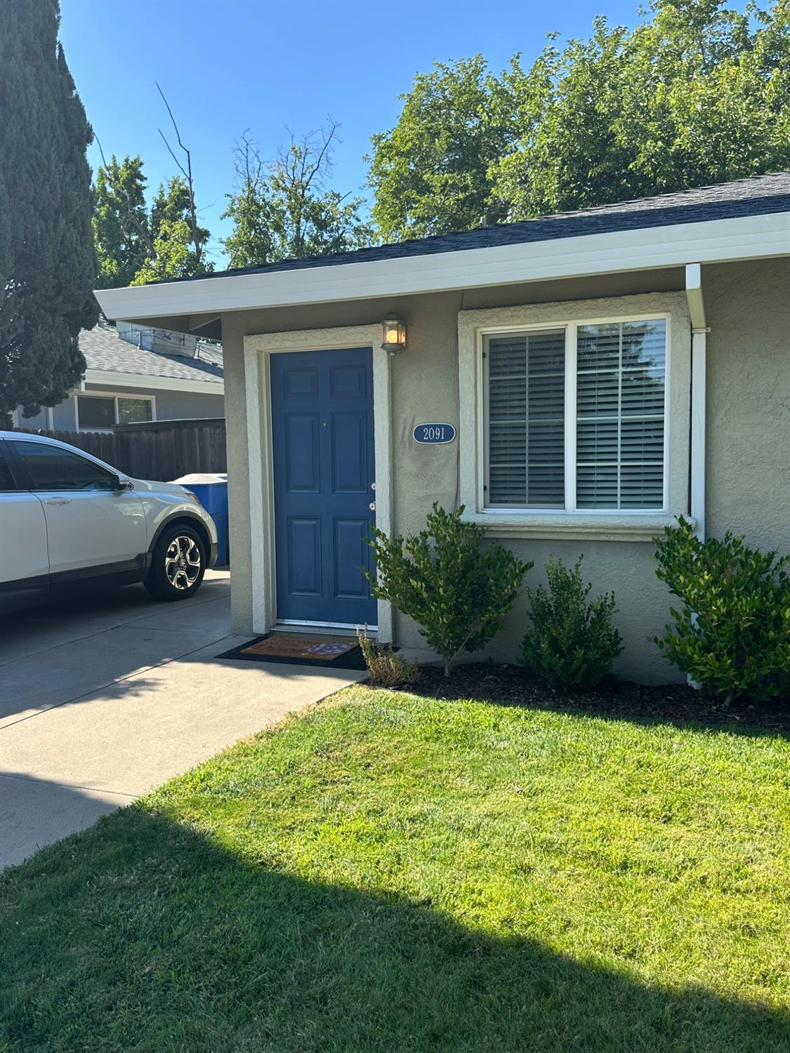 Property Photo: 2091 16th Avenue CA 95822