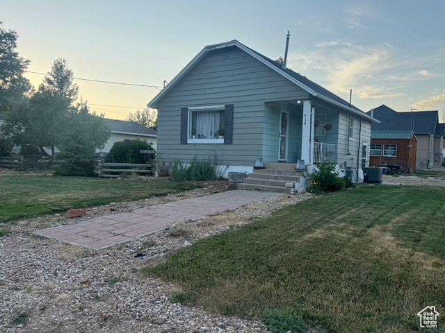 Property Photo: 414 W Center St UT 84632