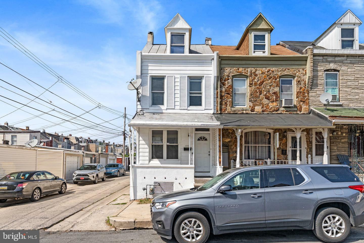 Property Photo:  1009 Pike Street  PA 19604 