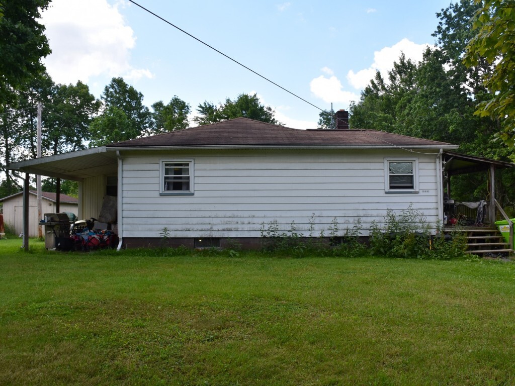 Property Photo:  16597 Davis Road  PA 16335 