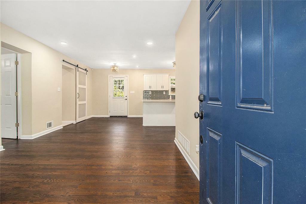 Property Photo:  1975 Glenmar Drive  GA 30032 