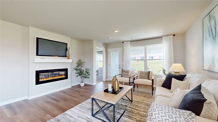 Property Photo:  1308 NE Country Meadow Drive  IA 50021 