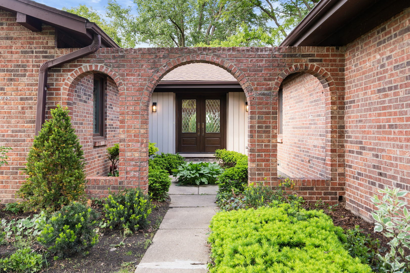 Property Photo:  4024 Picardy Drive  IL 60062 