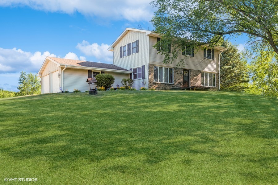 Property Photo:  1607 Wheeler Road  IL 60146 