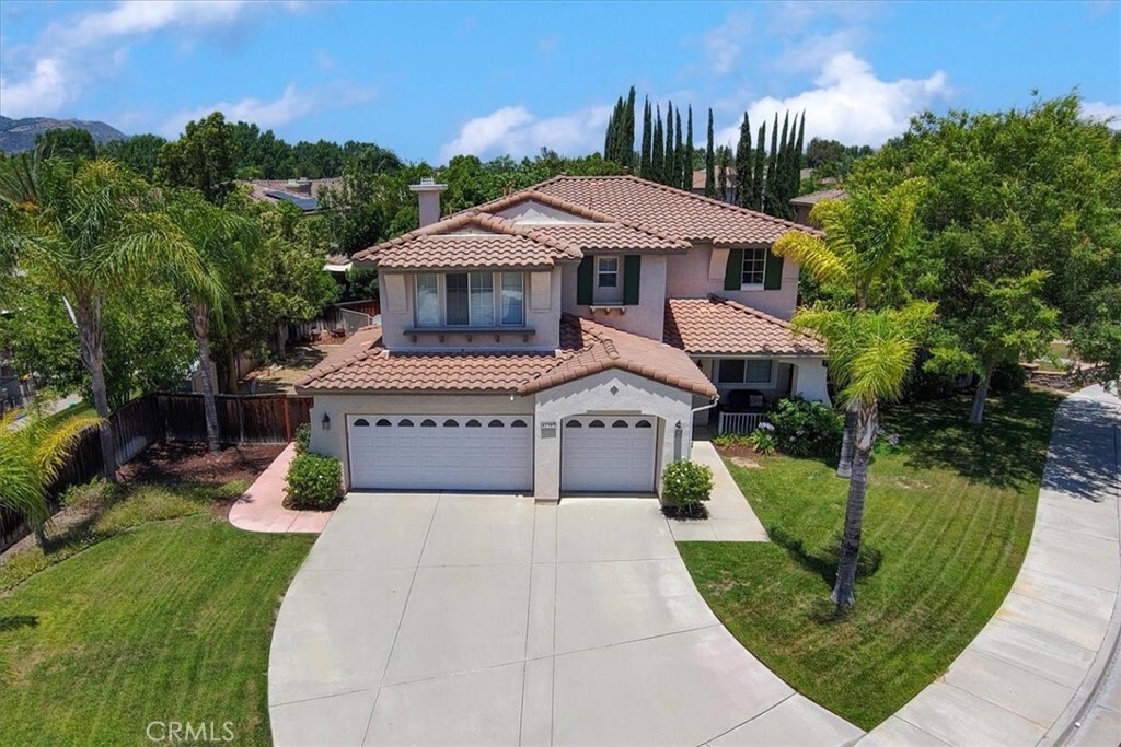 Property Photo:  42365 Westar Court  CA 92562 