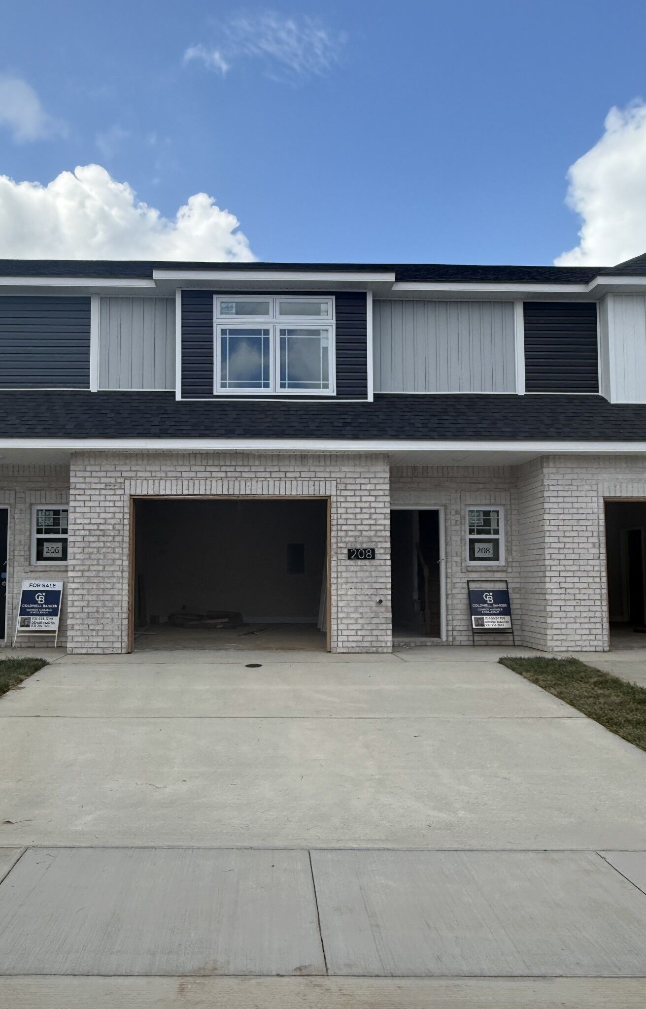 Property Photo:  208 W Fallow Ct  TN 37040 