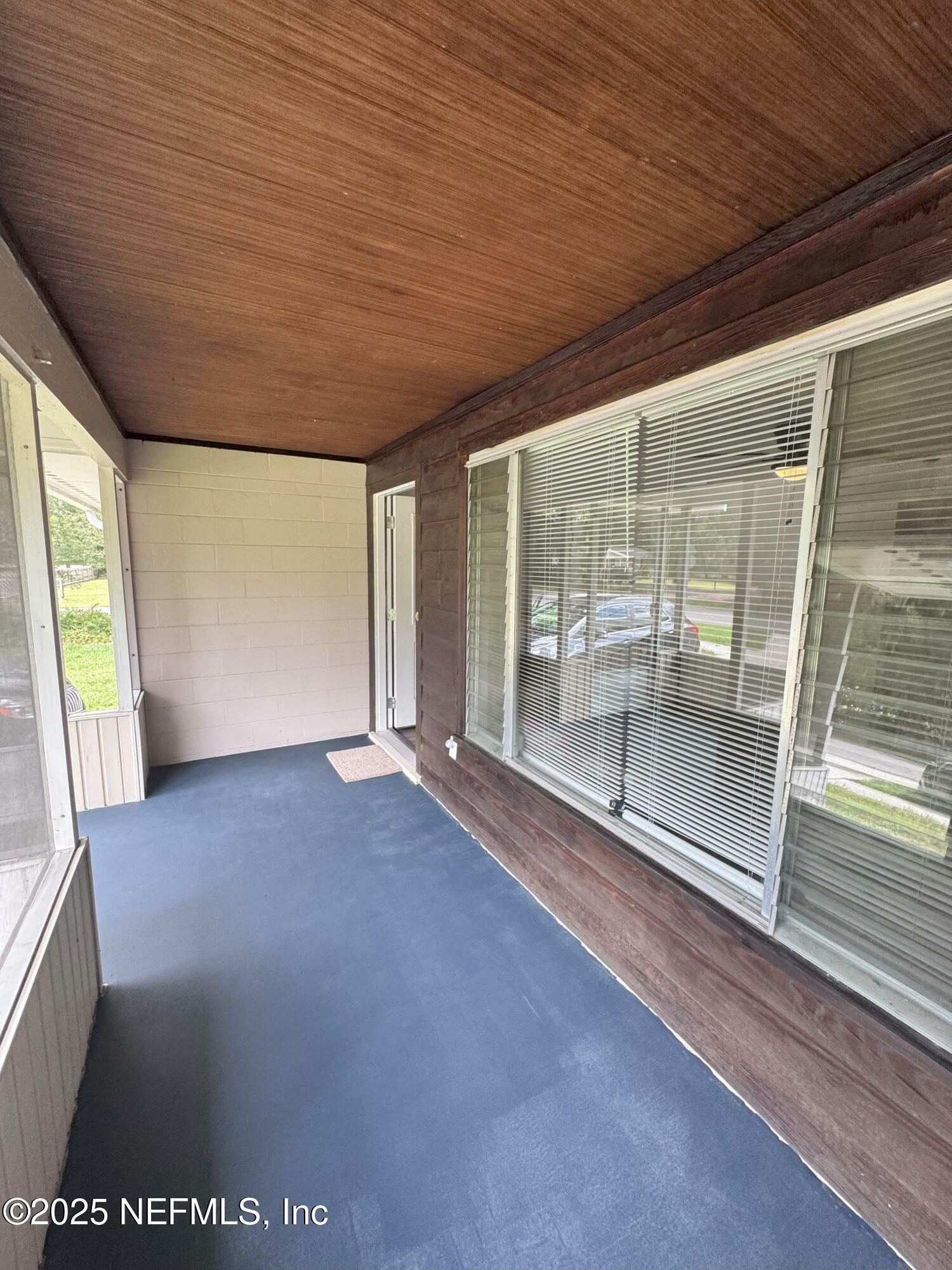 Property Photo: 1819 Clyde Street FL 32208