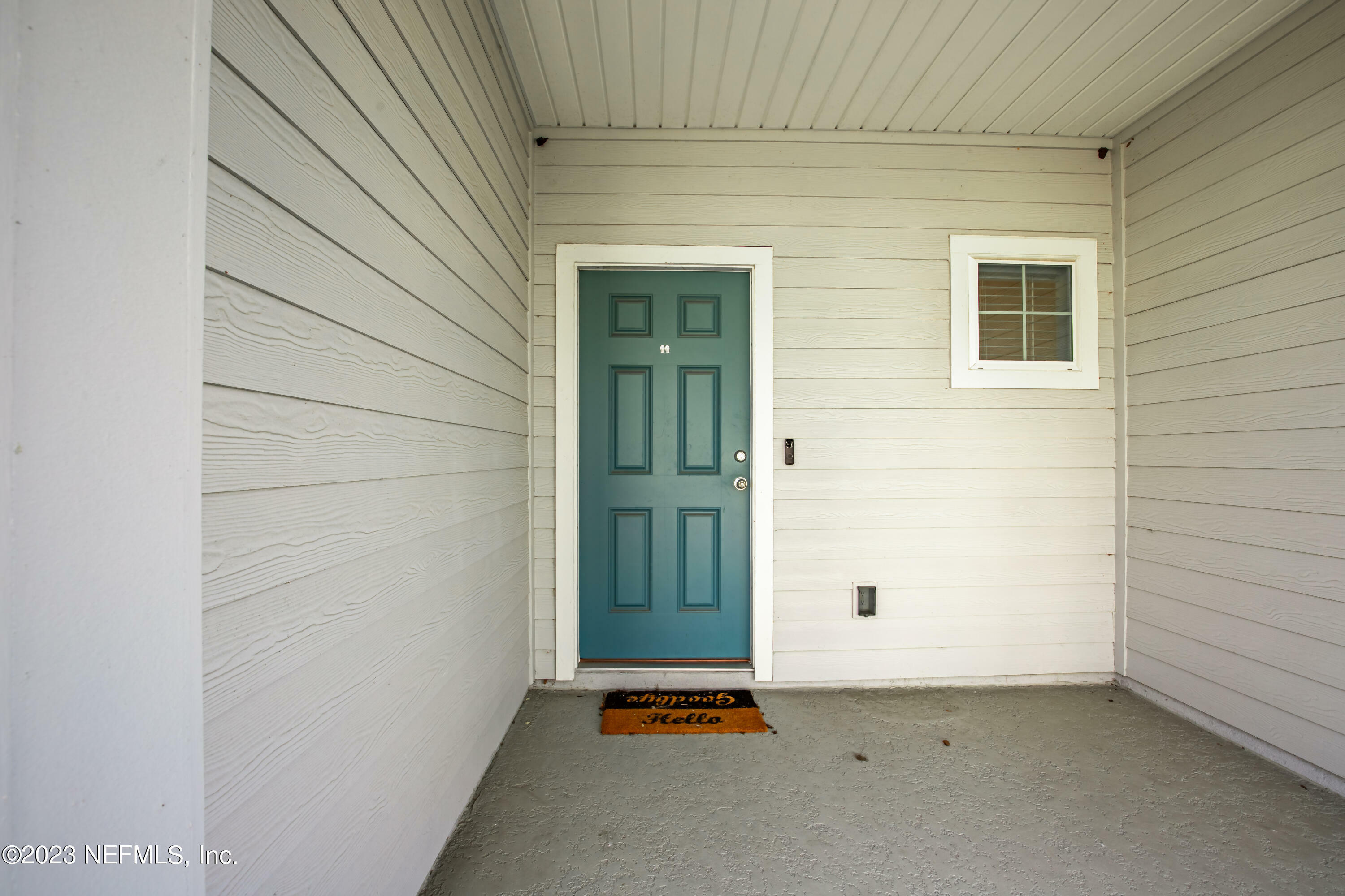 Property Photo:  10377 Benson Lake Drive  FL 32222 