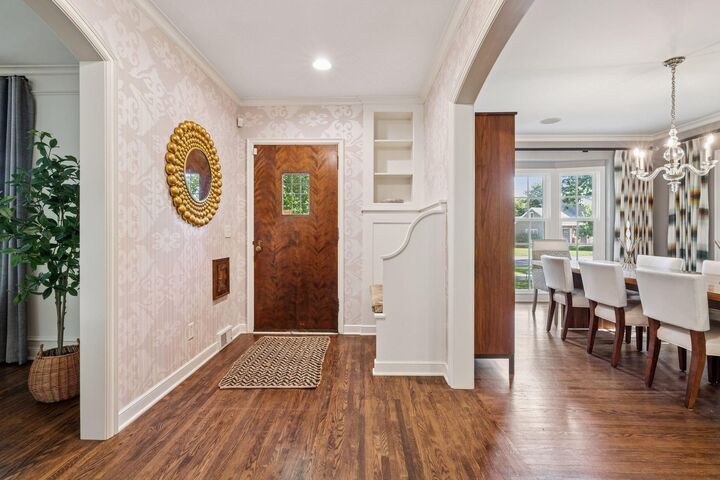 Property Photo:  512 Janalyn Circle  MN 55416 