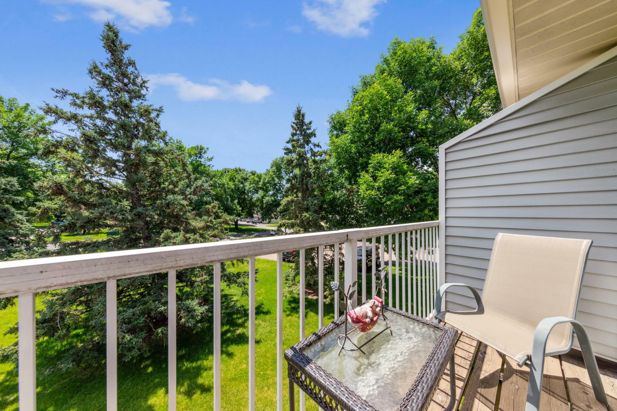 Property Photo: 1011 Pond View Court MN 55127