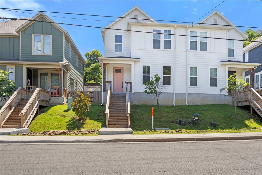 Property Photo:  344 N Fletcher Avenue  AR 72701 