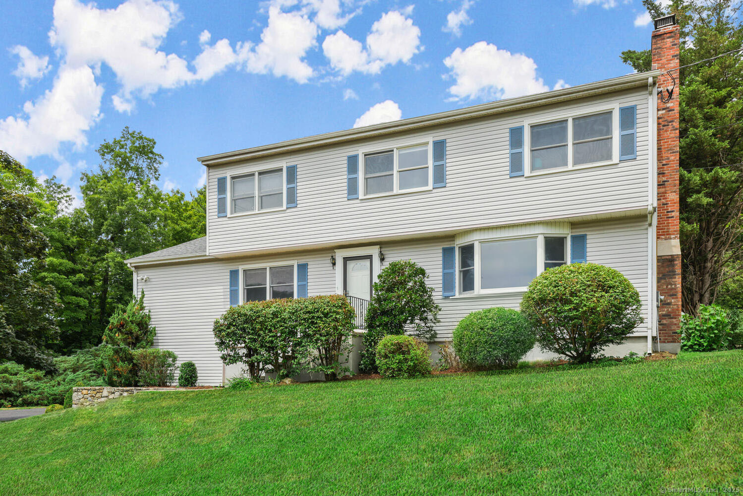Property Photo:  14 Stirrup Drive  CT 06611 