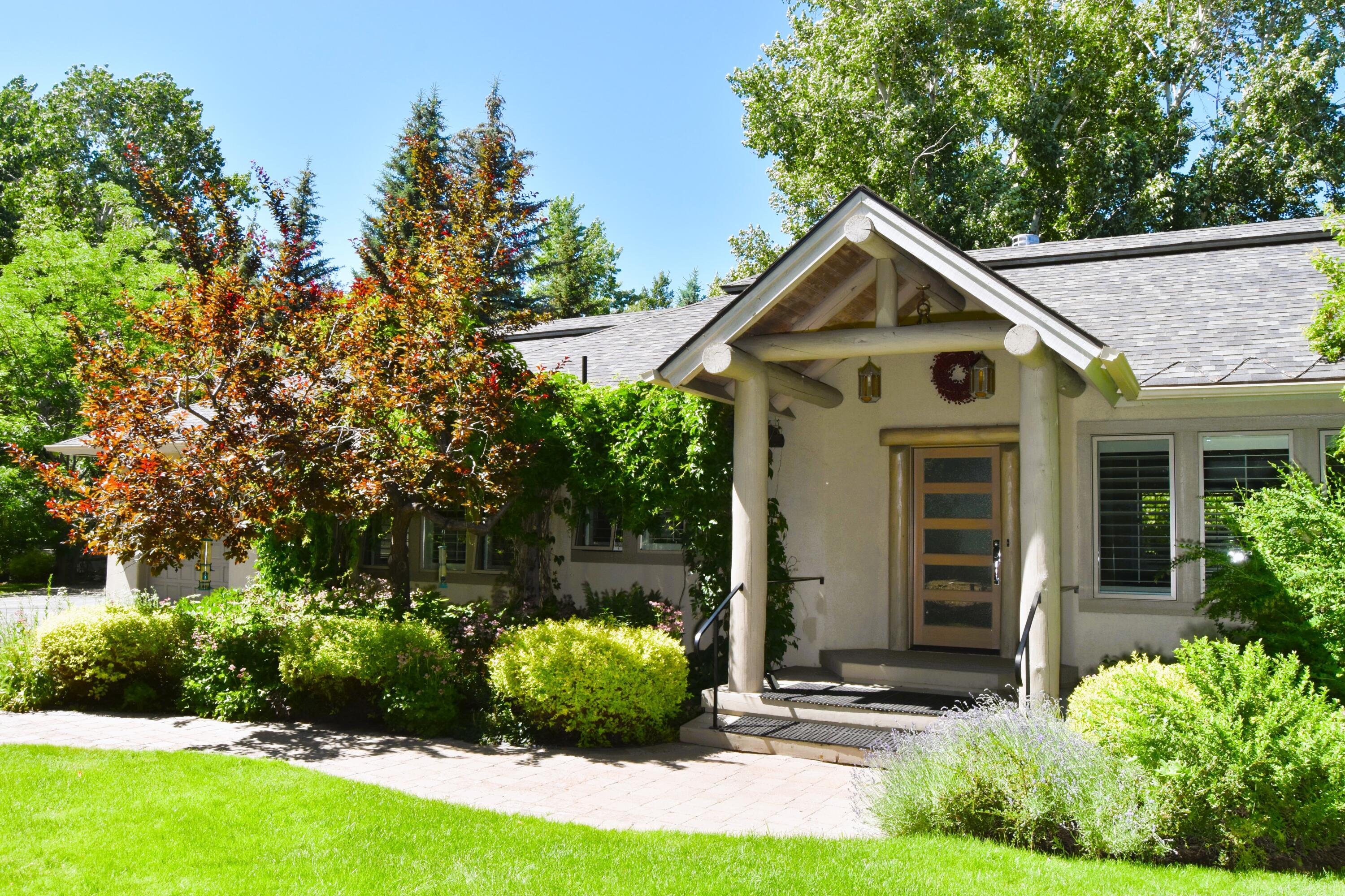 Property Photo: 114 Empty Saddle Trl ID 83333
