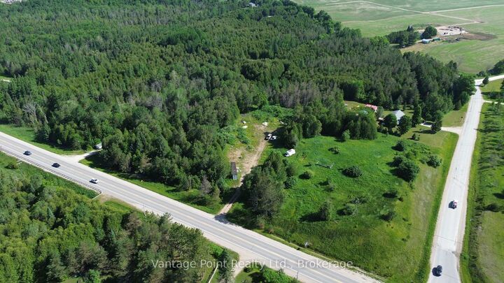 Property Photo:  775386 10 Highway N  ON N0H 1C0 