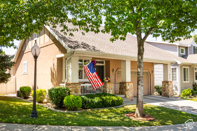 Property Photo: 674 E Free Land Ave S UT 84047