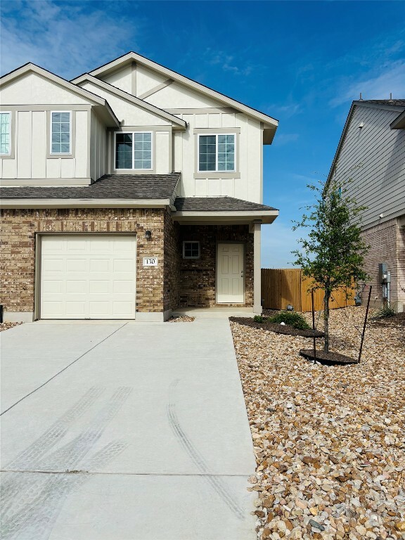 Property Photo:  130 Yearling Way  TX 78626 