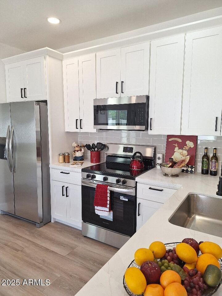 Property Photo: 1187 E Cowboy Cove Trail AZ 85143