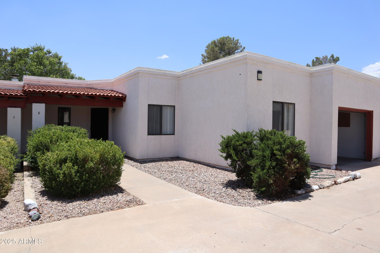 Property Photo:  4511 Buena Loma Way 6 Way 6  AZ 85635 