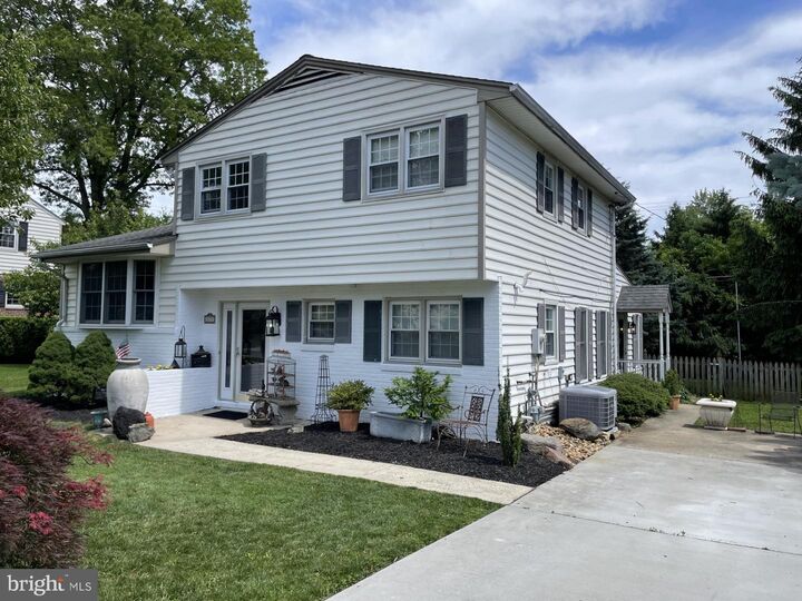 Property Photo: 829 Kellogg Road MD 21093