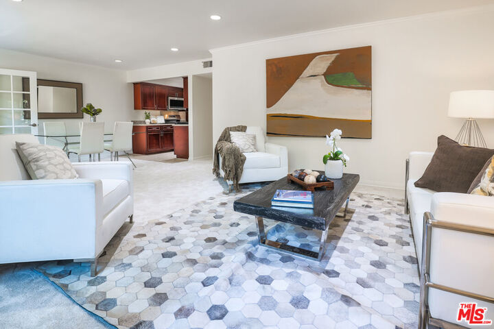 Property Photo: 6700 Hillpark Dr CA 90068
