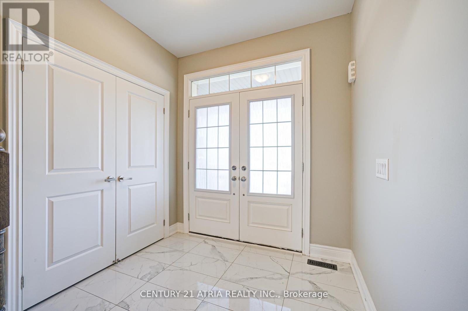 Property Photo: 150 Walter English Drive ON L9N 0Y8