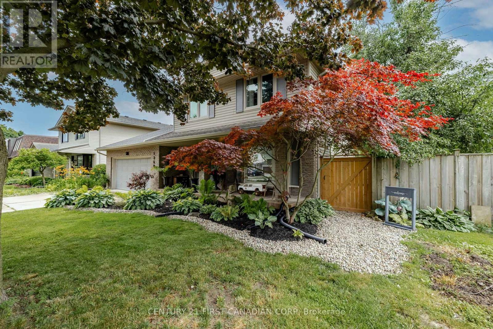 Property Photo:  1360 Hastings Drive  ON N5X 2J3 