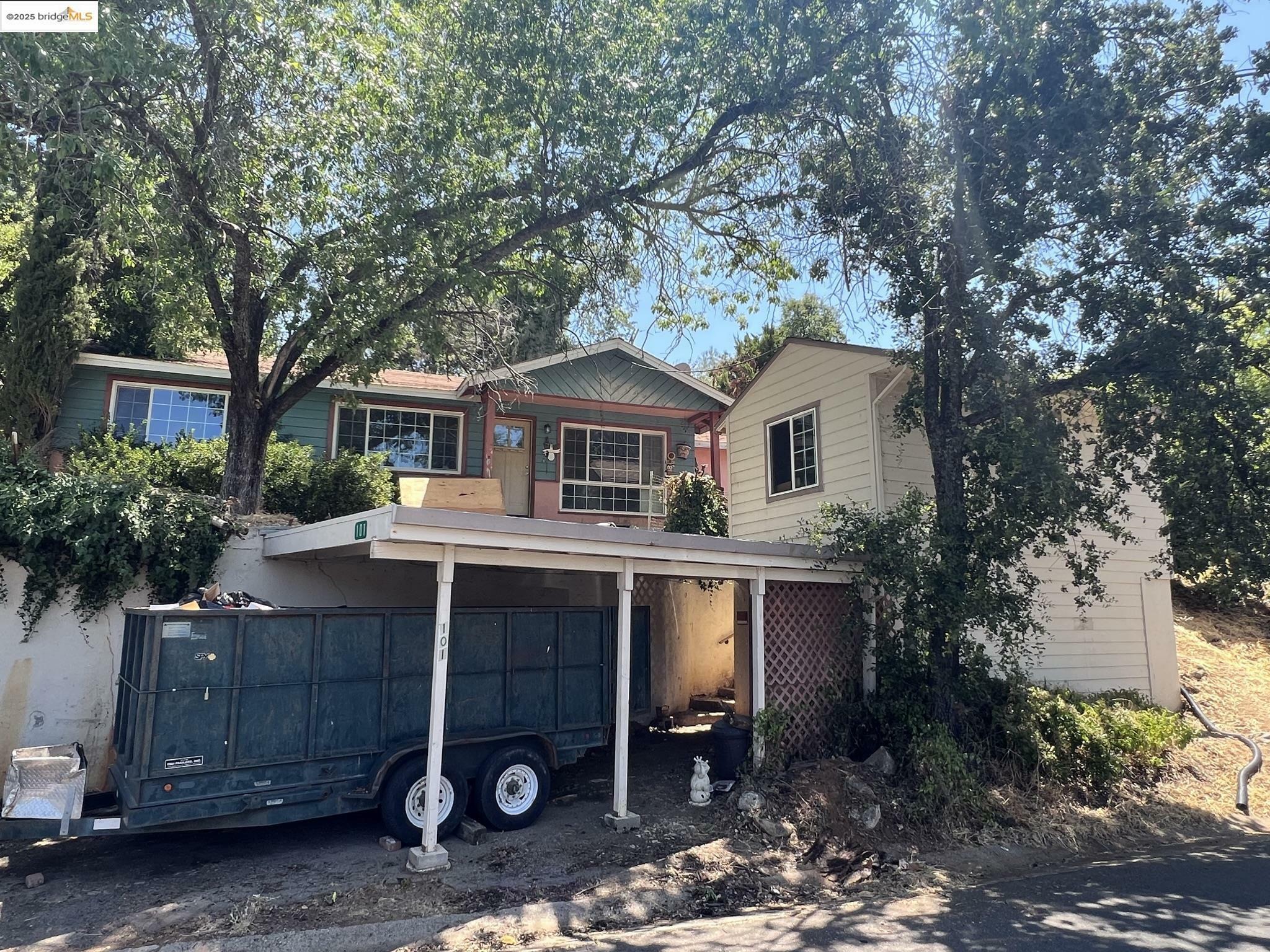 Property Photo: 101 McCormick Dr CA 95370