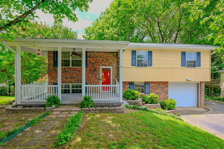 Property Photo: 6638 Sandwood Circle TN 37341
