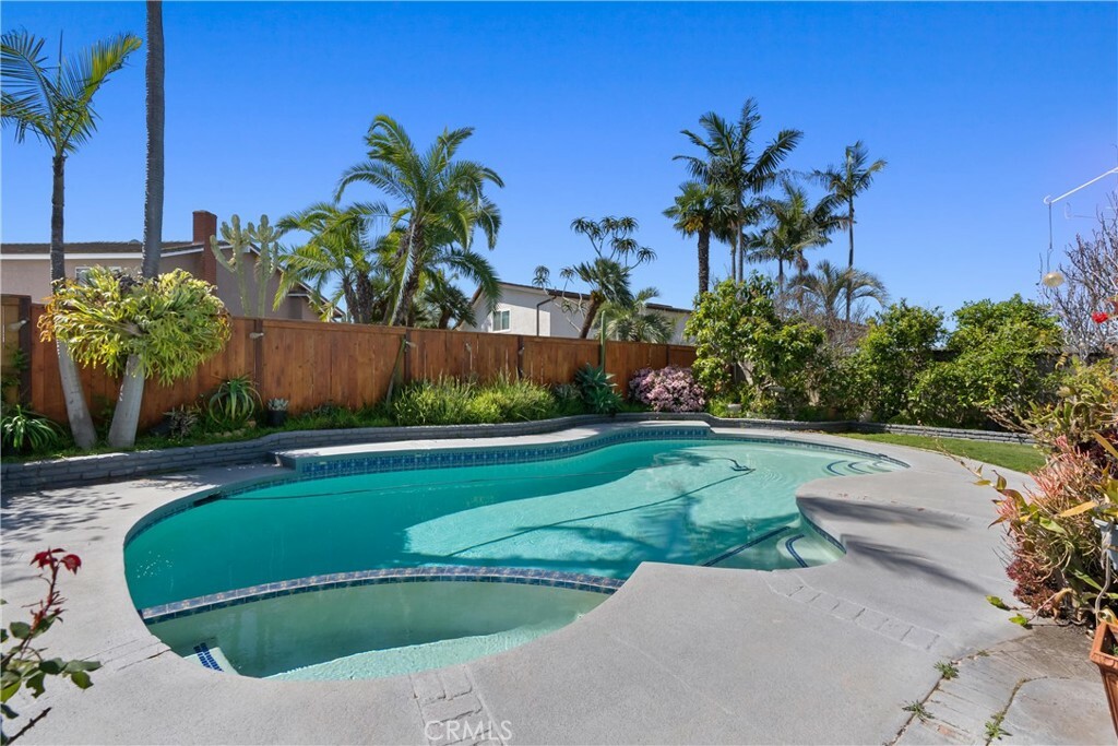 8582 Salt Lake Drive  Huntington Beach CA 92646 photo