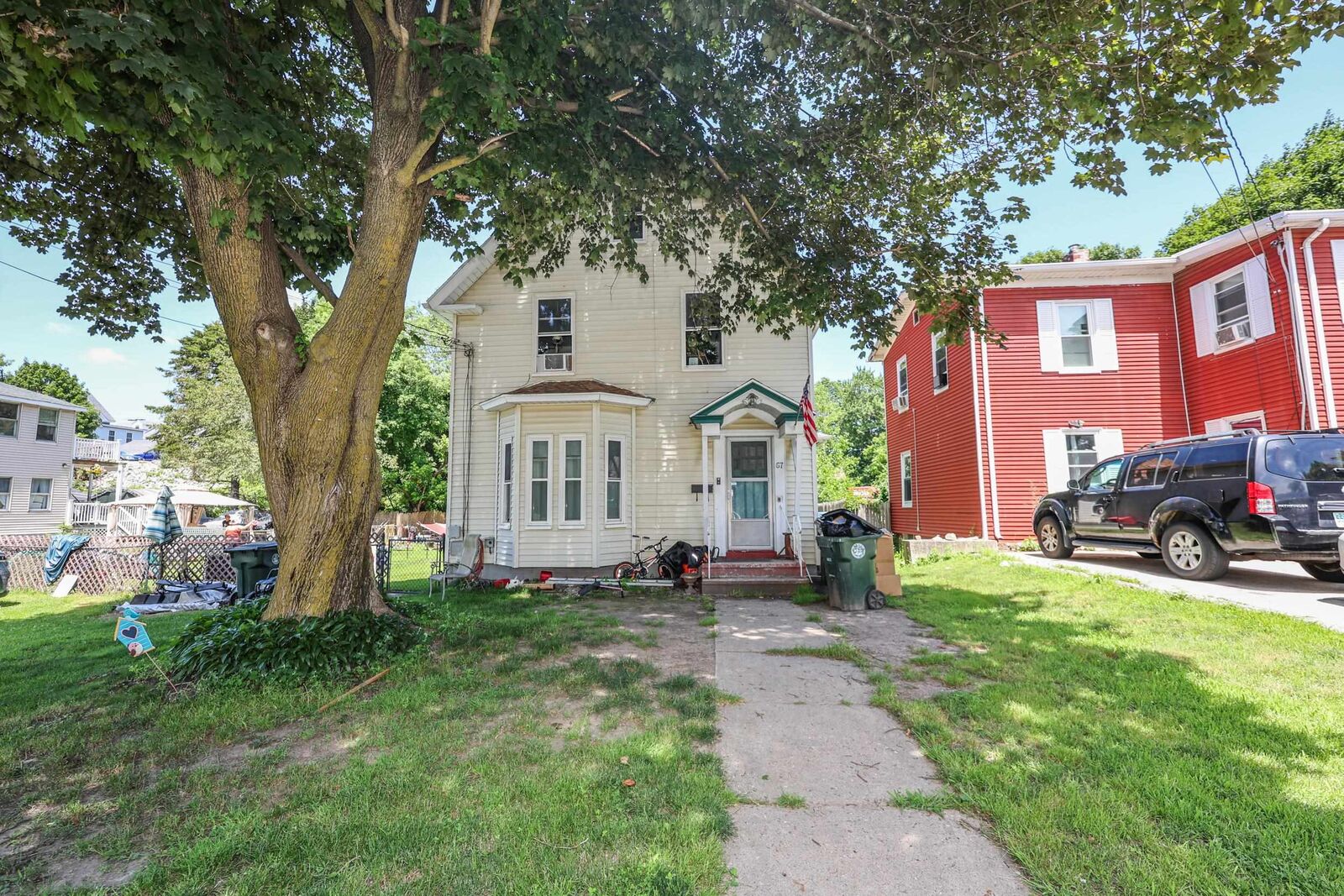 Property Photo:  67 Schiller Street  NH 03102 