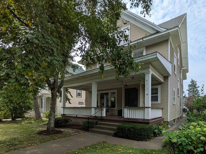2512 Humboldt Avenue S  Minneapolis MN 55405 photo