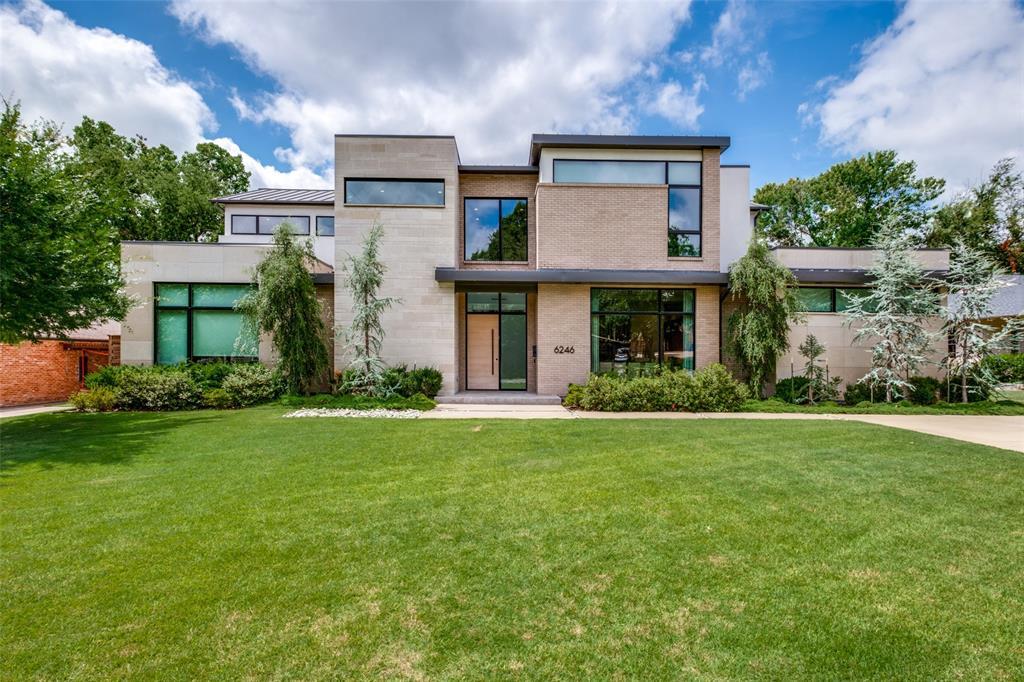 Property Photo: 6246 Dykes Way TX 75230
