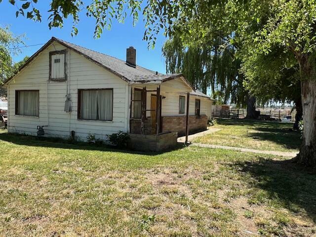 Property Photo: 585 SW Fairgrounds Road OR 97741